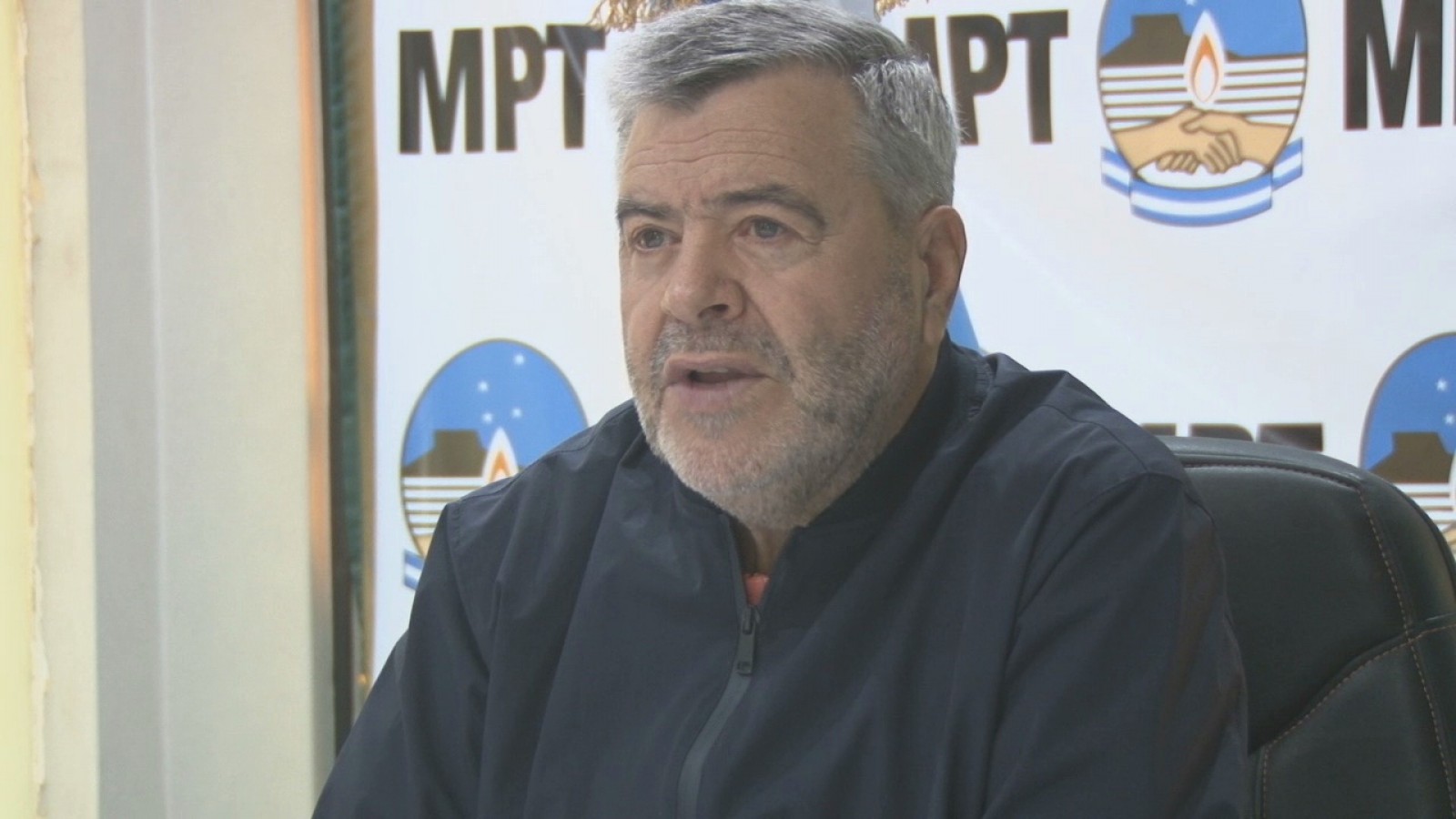 El intendente de Pico Truncado recorrió obras de pavimentación del acceso oeste